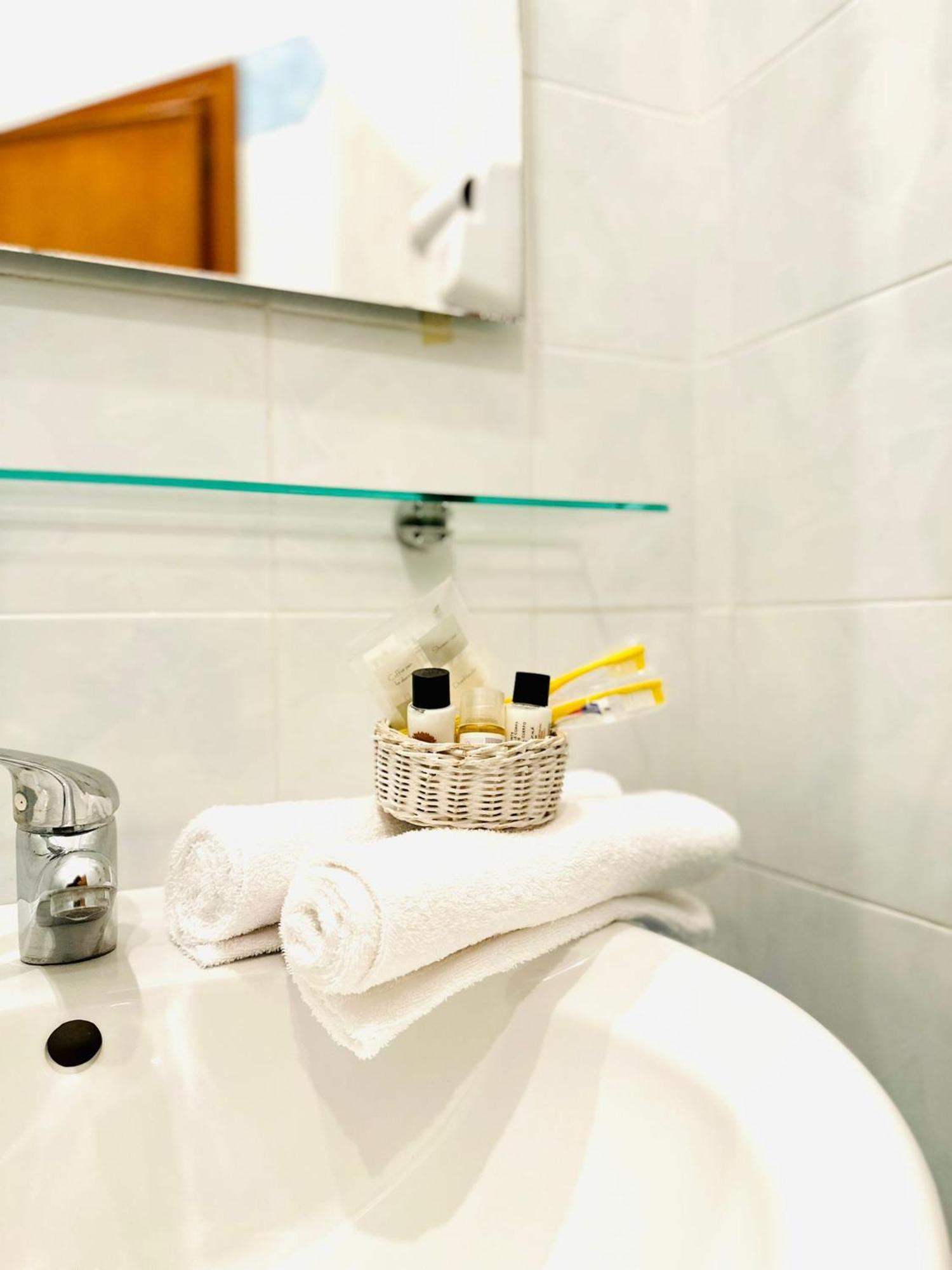 Hotel Rome Place Eksteriør billede