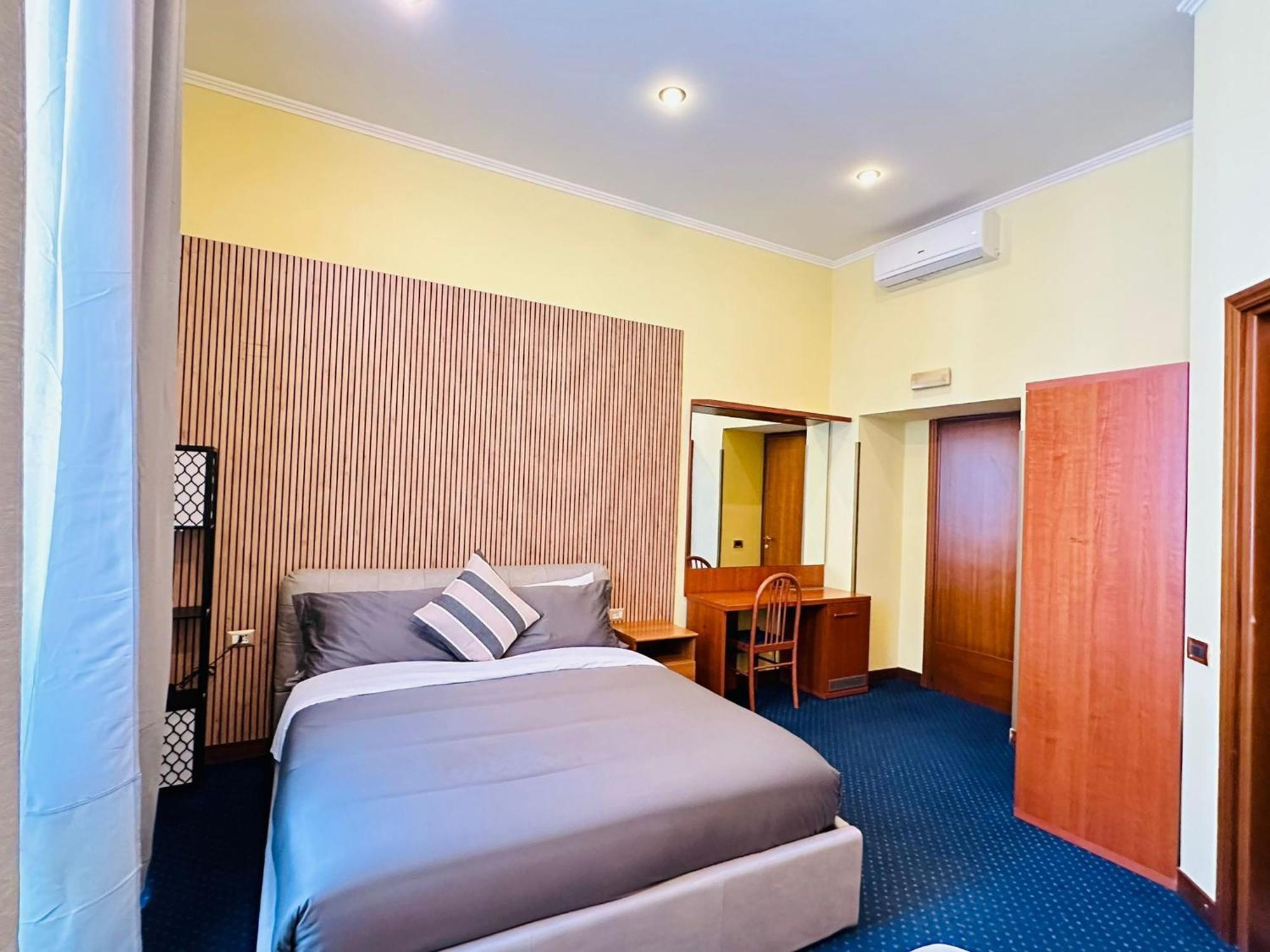 Hotel Rome Place Eksteriør billede